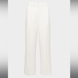 Aritzia The Effortless Pant